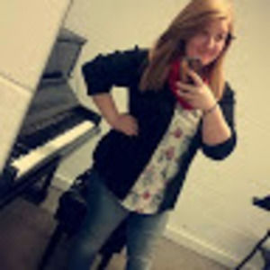 Meet your Posher, Kayla